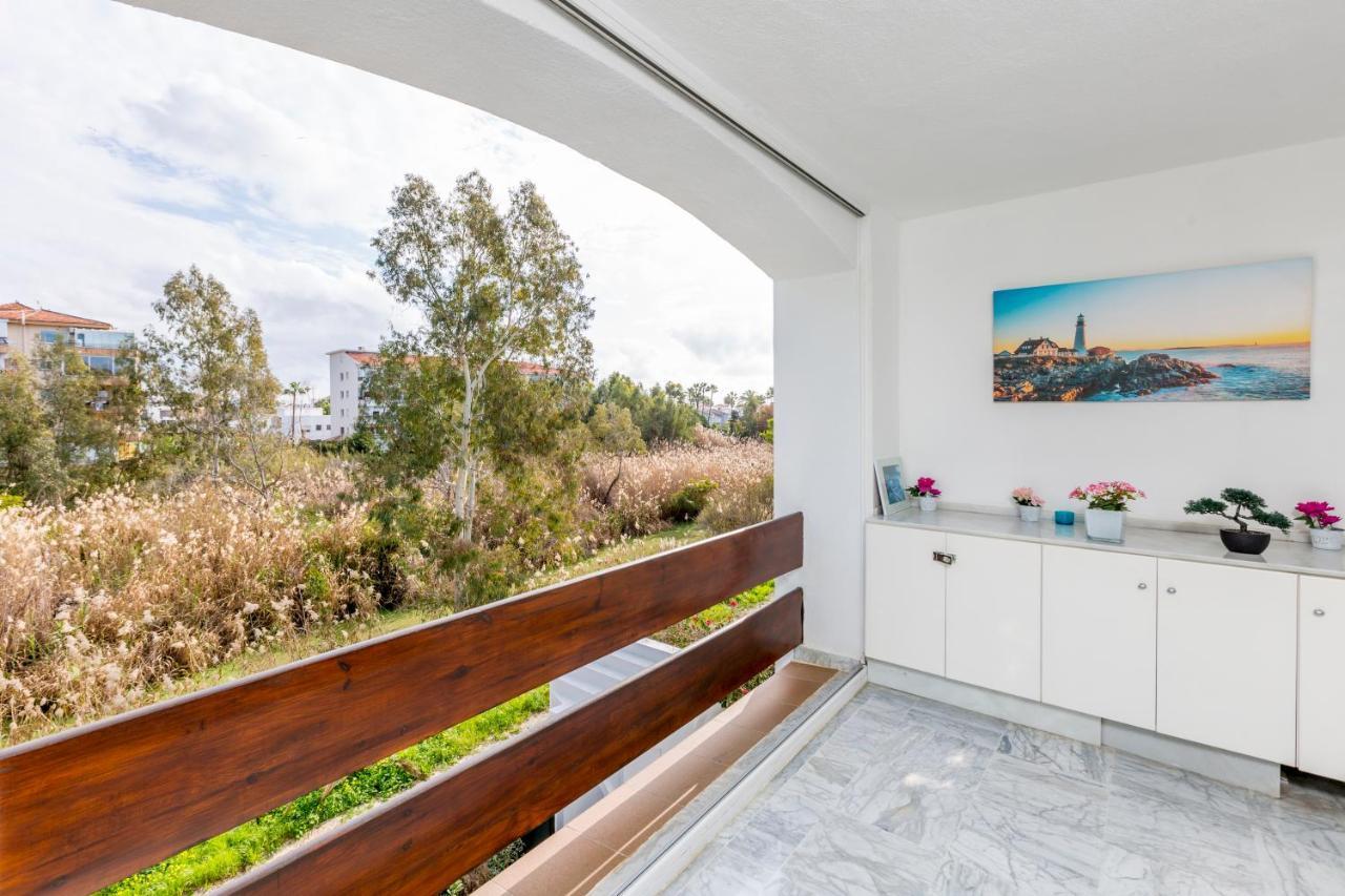4 Bedroom Apartment In Puerto Banus 150 Meters From The Beach ماربيا المظهر الخارجي الصورة