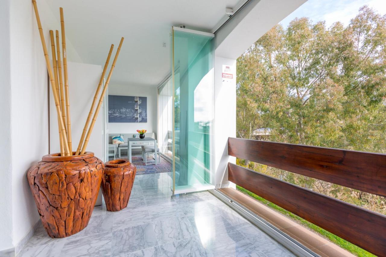 4 Bedroom Apartment In Puerto Banus 150 Meters From The Beach ماربيا المظهر الخارجي الصورة